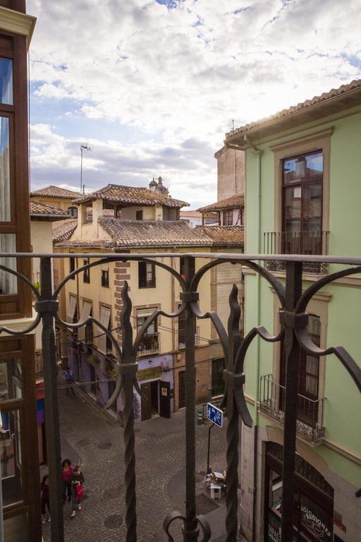 Apartamentos Casa De La Lonja Гранада Екстериор снимка