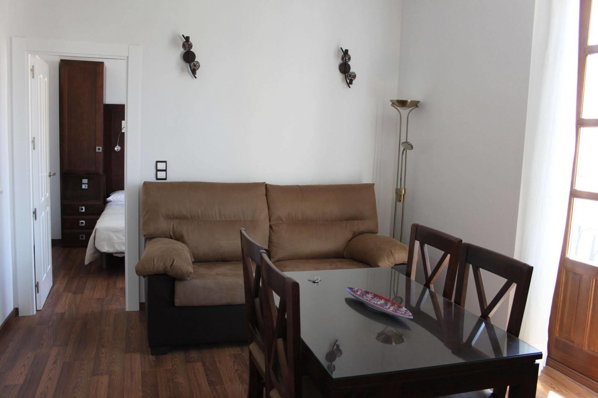 Apartamentos Casa De La Lonja Гранада Екстериор снимка