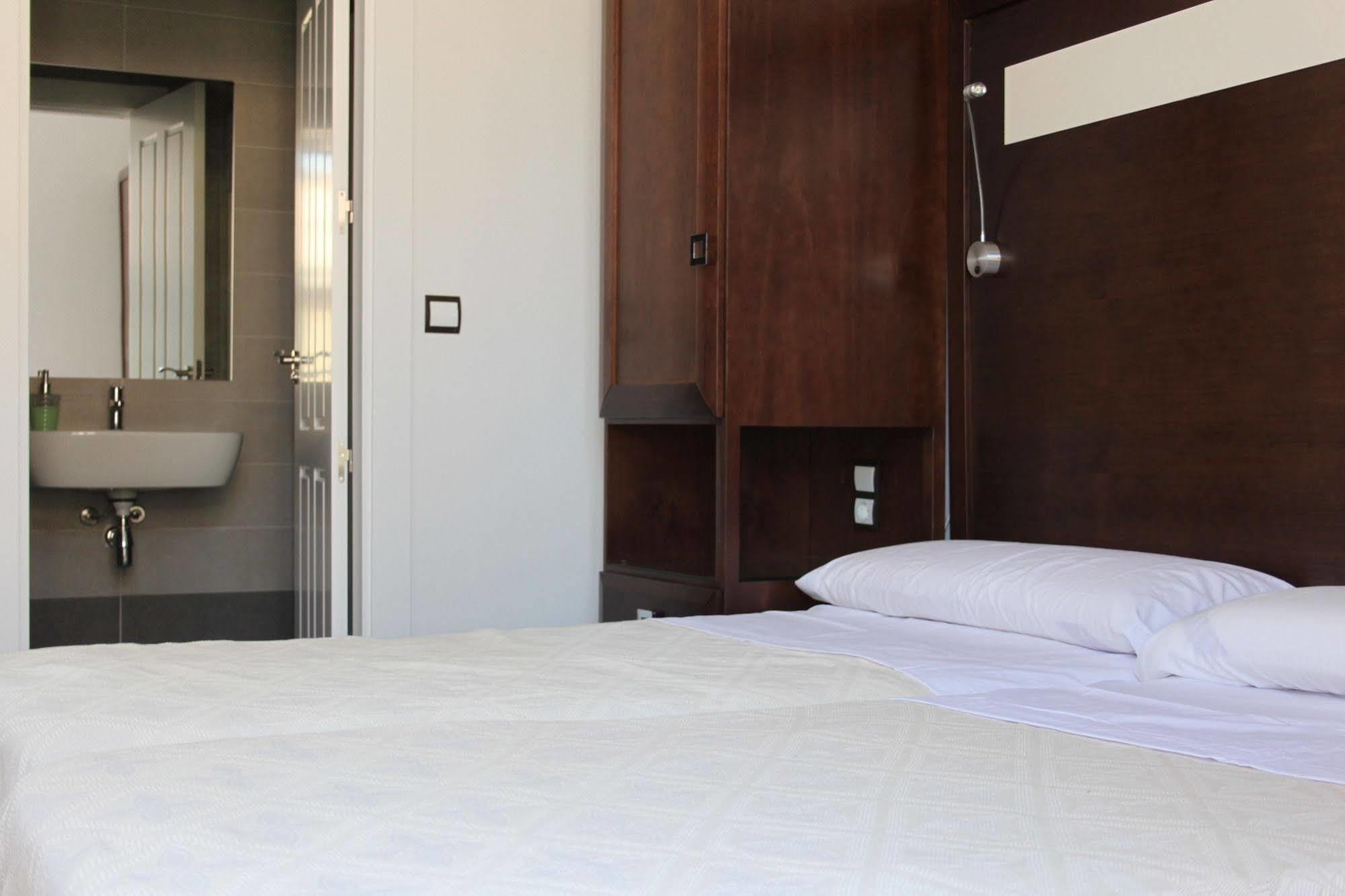 Apartamentos Casa De La Lonja Гранада Екстериор снимка