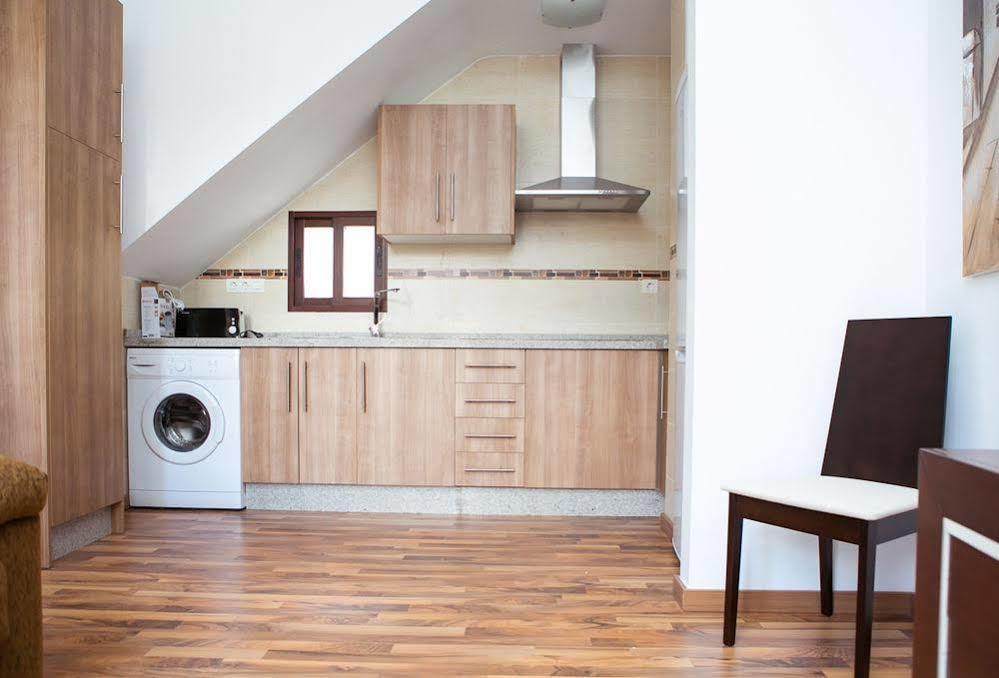 Apartamentos Casa De La Lonja Гранада Екстериор снимка