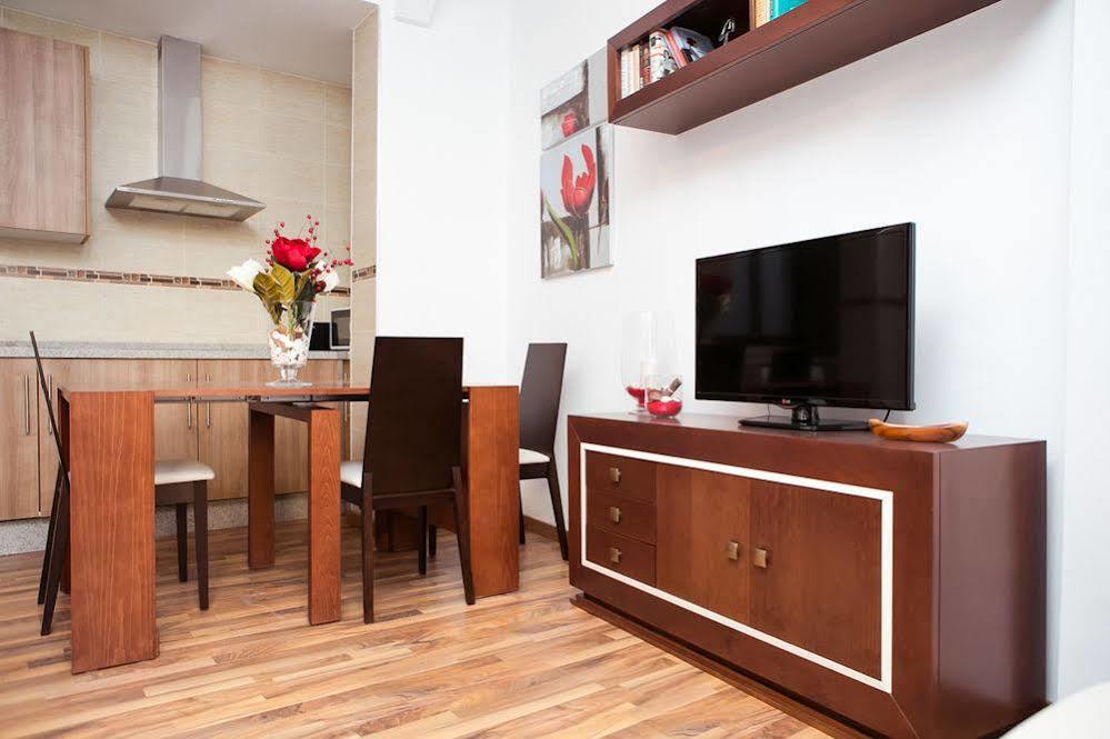 Apartamentos Casa De La Lonja Гранада Екстериор снимка