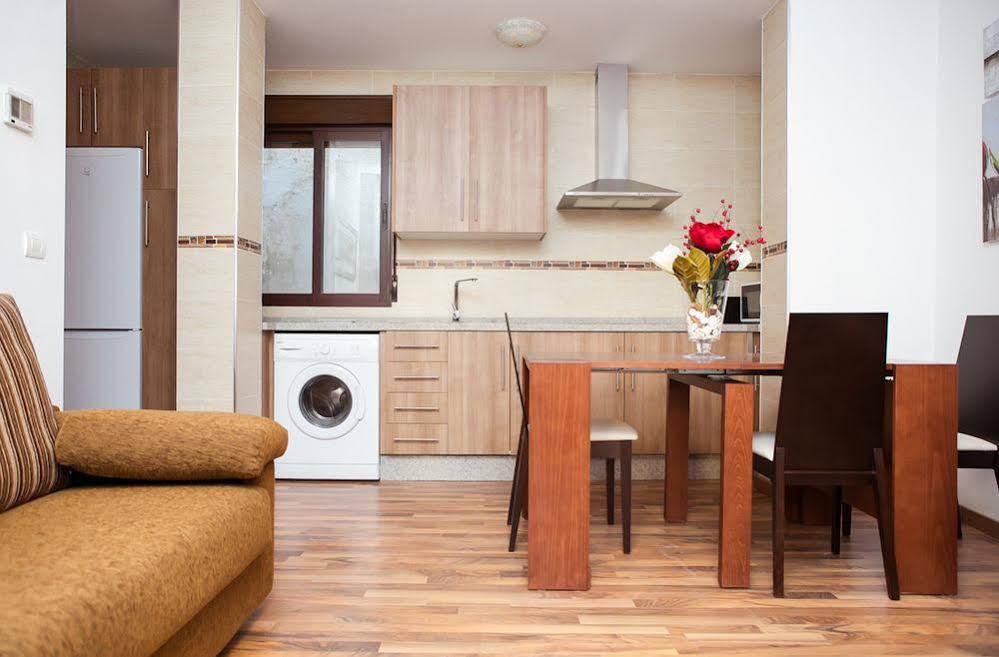 Apartamentos Casa De La Lonja Гранада Екстериор снимка