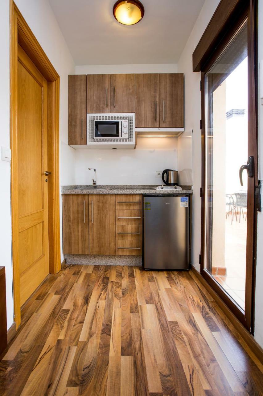 Apartamentos Casa De La Lonja Гранада Екстериор снимка