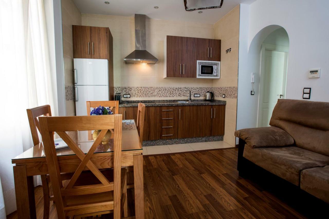 Apartamentos Casa De La Lonja Гранада Екстериор снимка