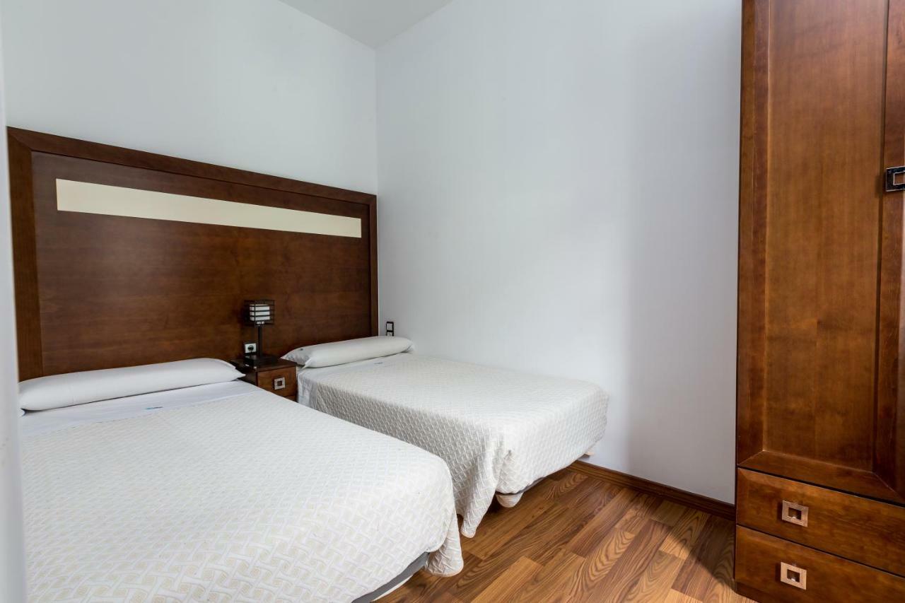 Apartamentos Casa De La Lonja Гранада Екстериор снимка
